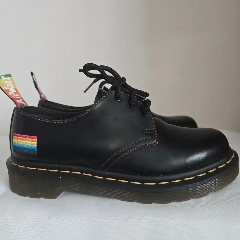 *NEW Dr. Martens 1461 For Pride Smooth Leather Oxford Shoes Womens US 6 Rainbow